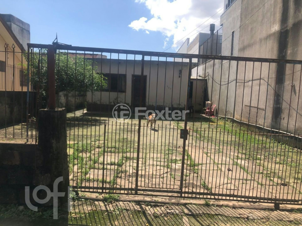Casa à venda com 4 quartos, 120m² - Foto 1