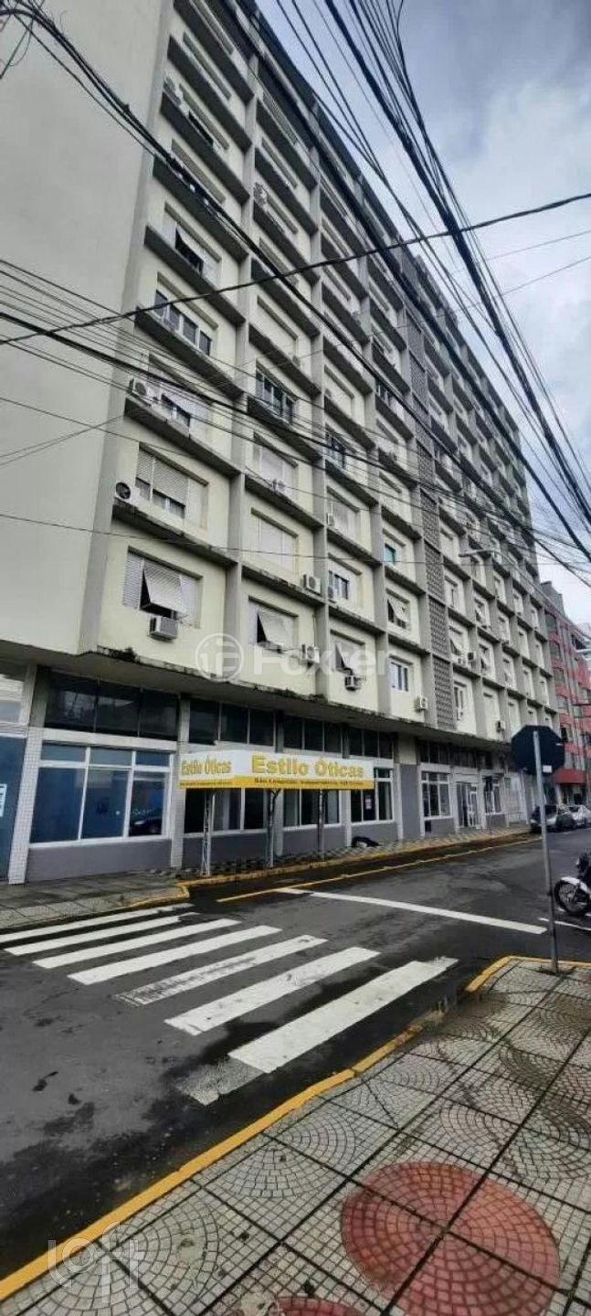 Apartamento à venda com 3 quartos, 109m² - Foto 1