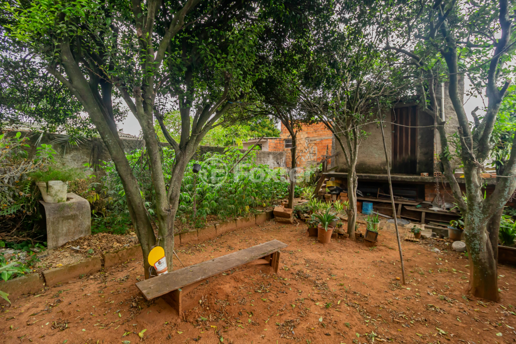 Casa à venda com 2 quartos, 372m² - Foto 33