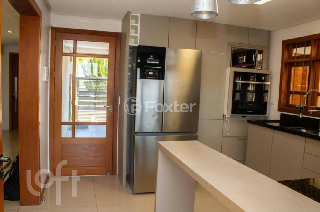 Casa à venda com 3 quartos, 177m² - Foto 9