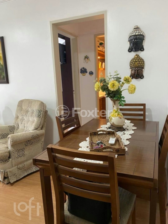 Apartamento à venda com 2 quartos, 67m² - Foto 5