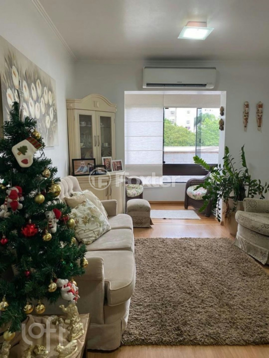Apartamento à venda com 2 quartos, 67m² - Foto 4