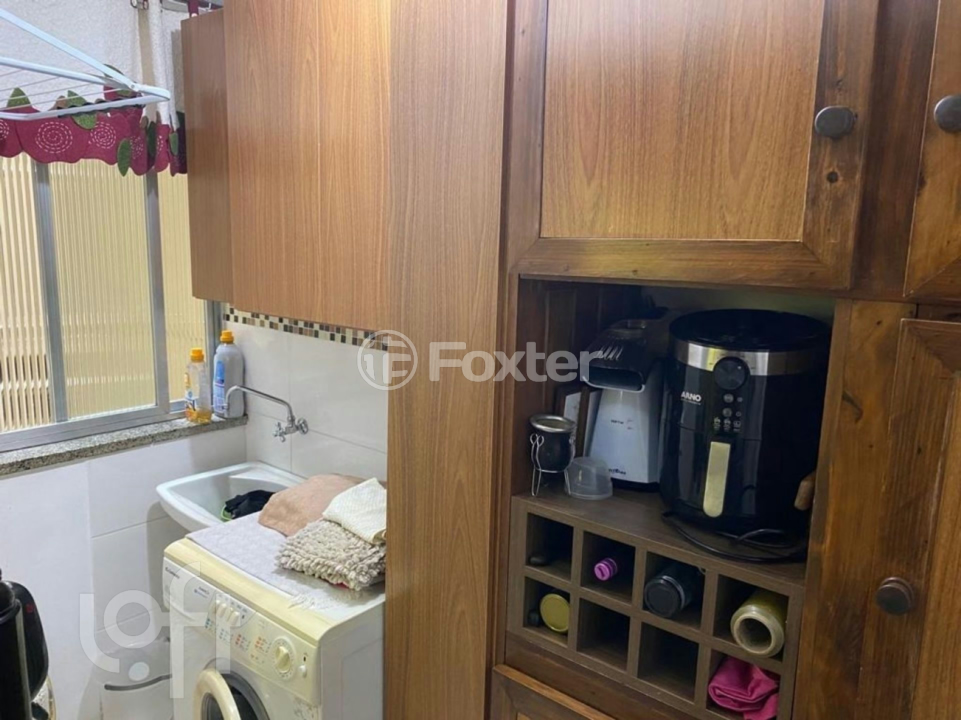 Apartamento à venda com 2 quartos, 67m² - Foto 11