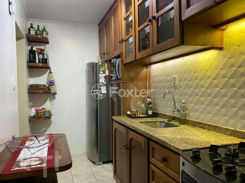 Apartamento à venda com 2 quartos, 67m² - Foto 9