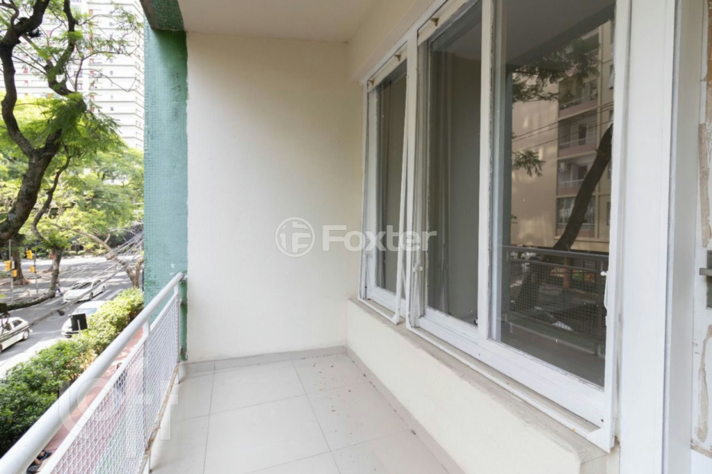 Apartamento à venda com 3 quartos, 150m² - Foto 9