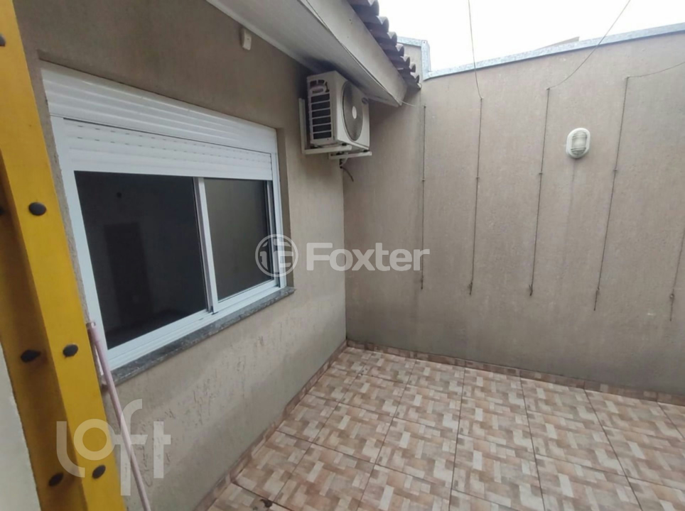 Casa à venda com 3 quartos, 65m² - Foto 14