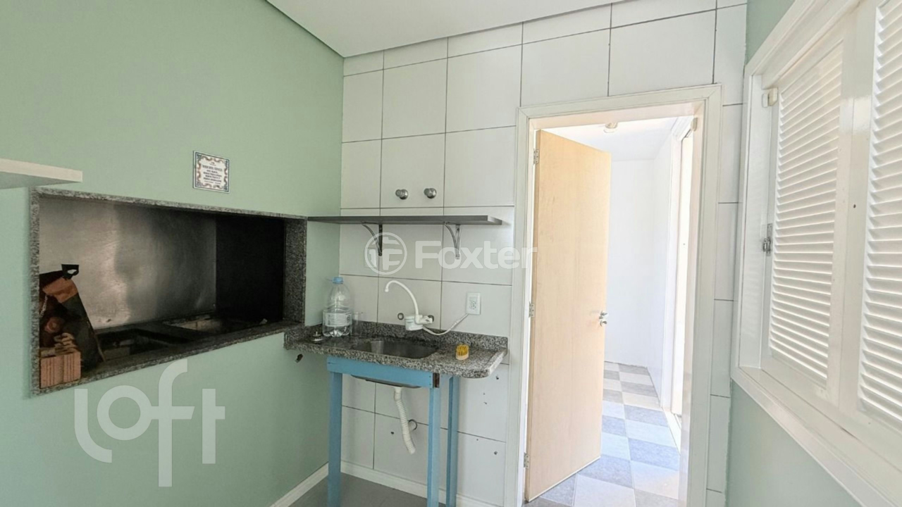 Casa à venda com 4 quartos, 200m² - Foto 14