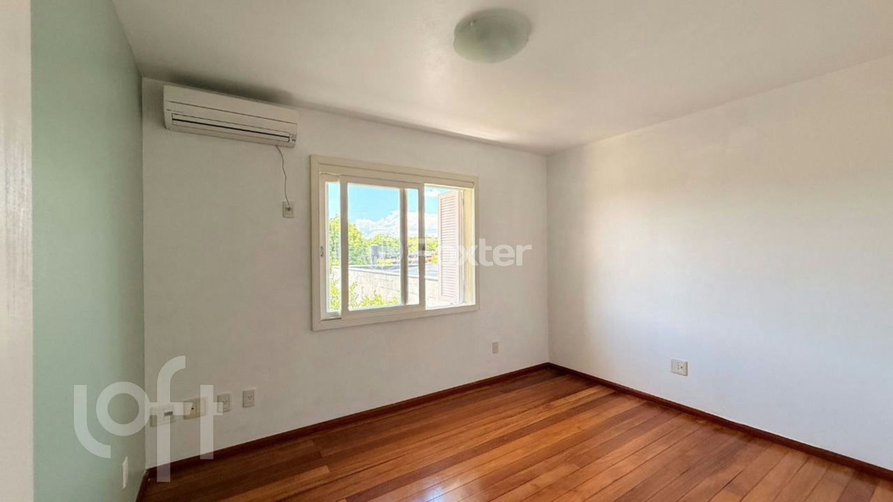 Casa à venda com 4 quartos, 200m² - Foto 35