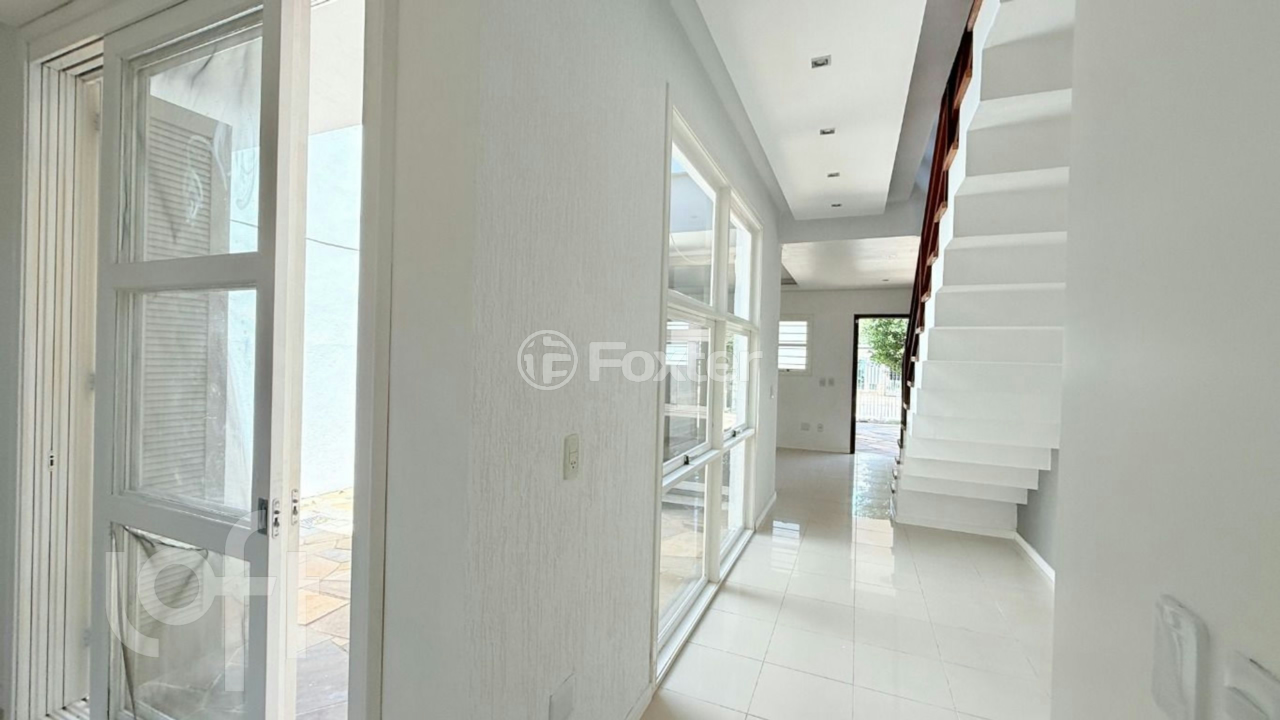 Casa à venda com 4 quartos, 200m² - Foto 21