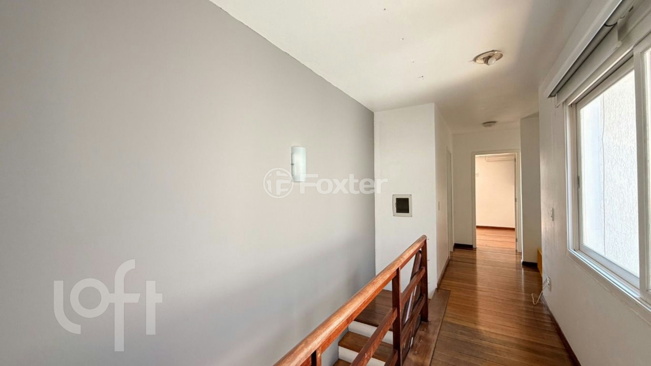 Casa à venda com 4 quartos, 200m² - Foto 33