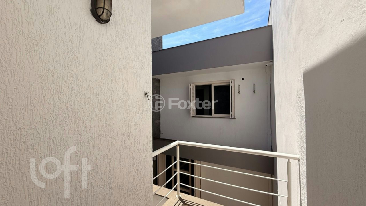 Casa à venda com 4 quartos, 200m² - Foto 29