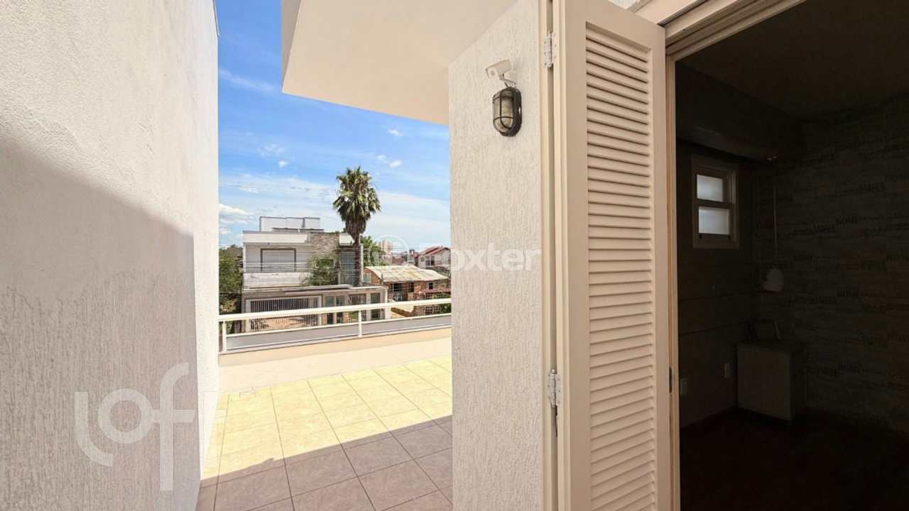 Casa à venda com 4 quartos, 200m² - Foto 30