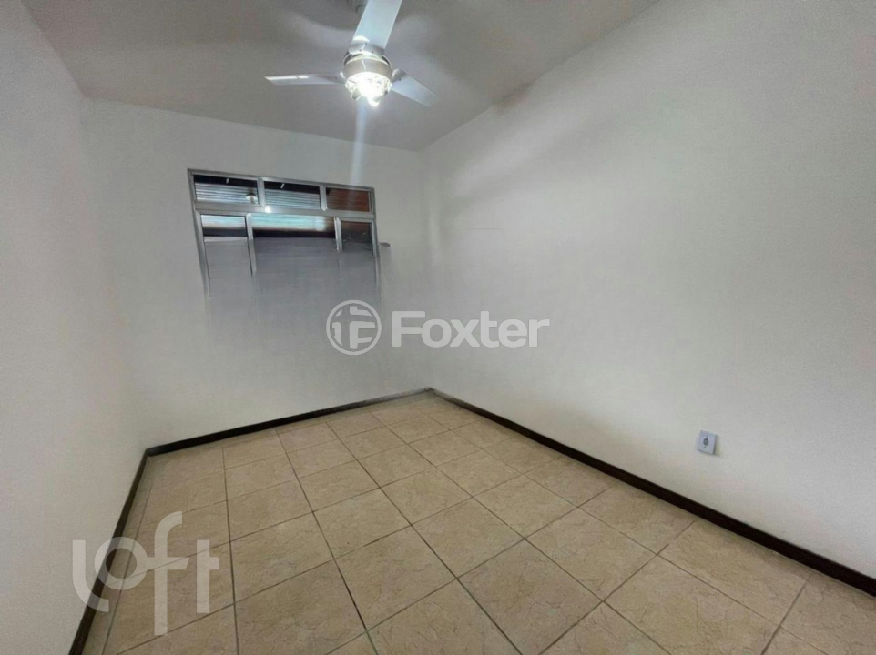 Casa à venda com 3 quartos, 170m² - Foto 10