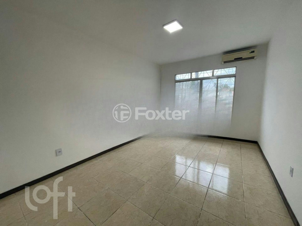 Casa à venda com 3 quartos, 170m² - Foto 11