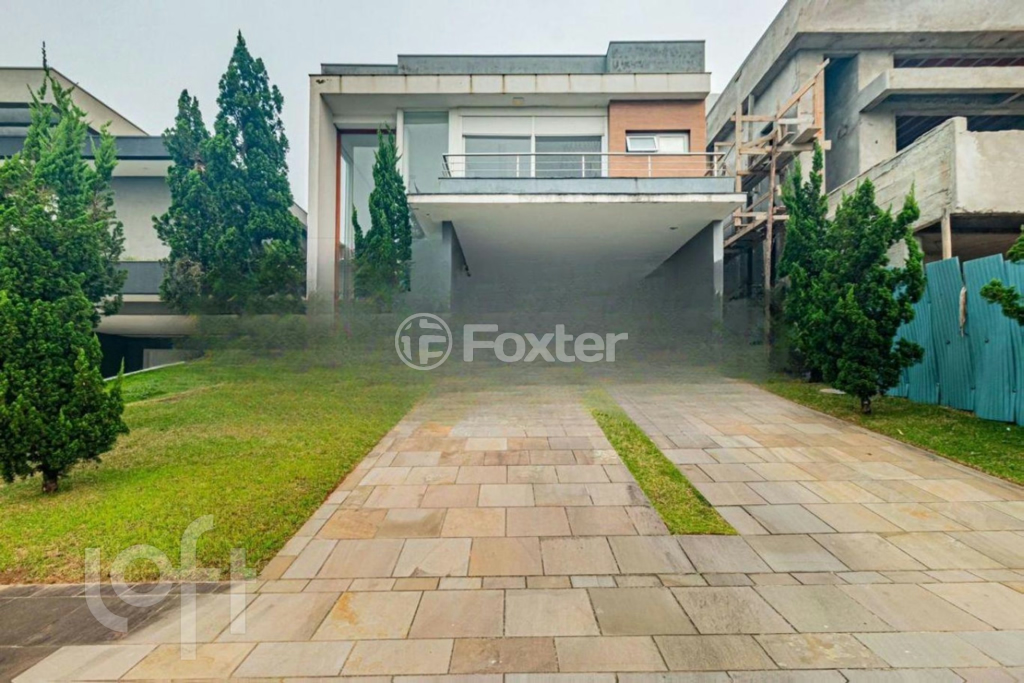 Casa de Condomínio à venda com 3 quartos, 217m² - Foto 1
