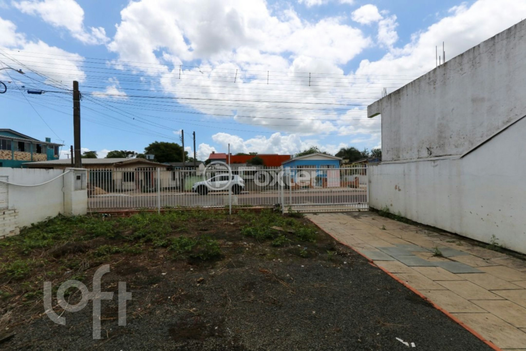 Casa à venda com 3 quartos, 153m² - Foto 2