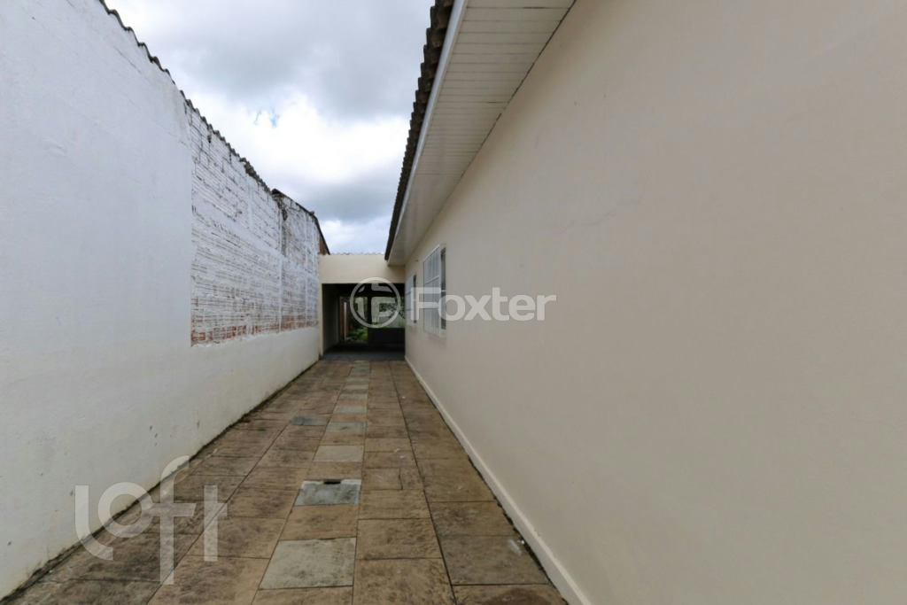 Casa à venda com 3 quartos, 153m² - Foto 3