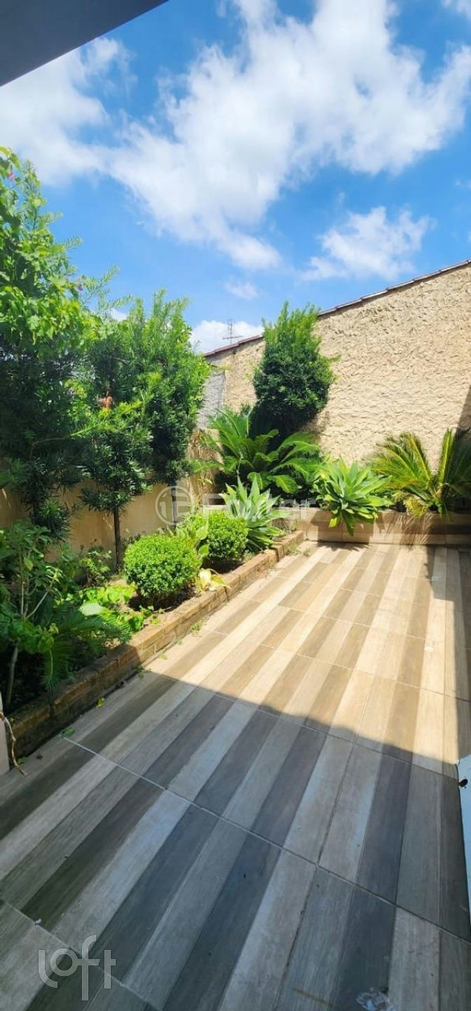 Casa à venda com 2 quartos, 66m² - Foto 12