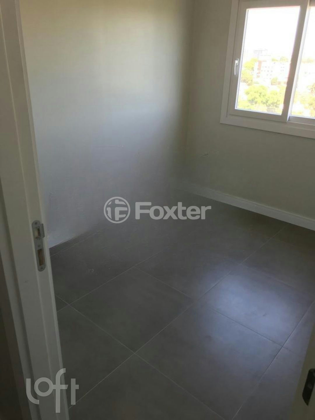 Apartamento à venda com 3 quartos, 75m² - Foto 20