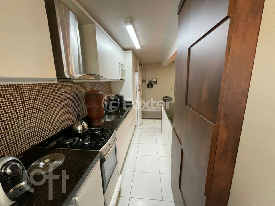 Apartamento à venda com 3 quartos, 75m² - Foto 2