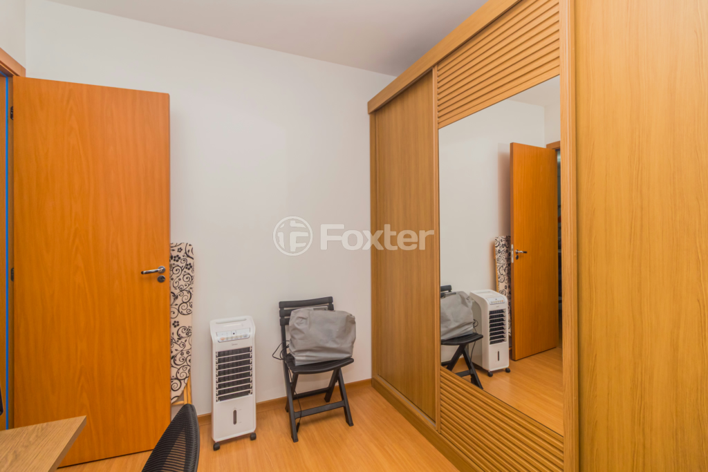 Apartamento à venda com 2 quartos, 40m² - Foto 12