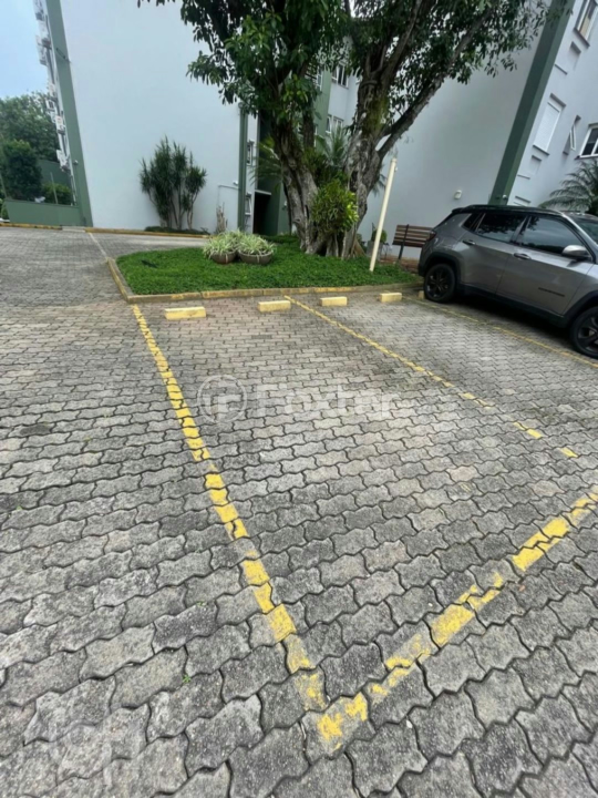 Apartamento à venda com 2 quartos, 64m² - Foto 23