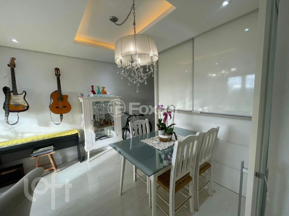 Apartamento à venda com 2 quartos, 64m² - Foto 4