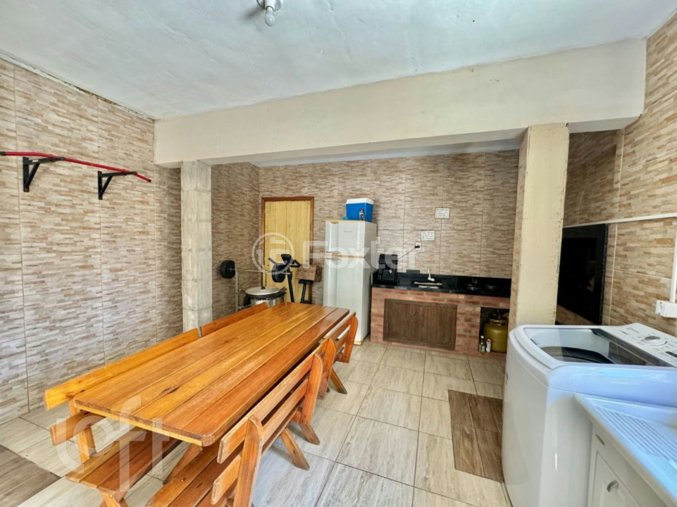 Casa à venda com 3 quartos, 231m² - Foto 30