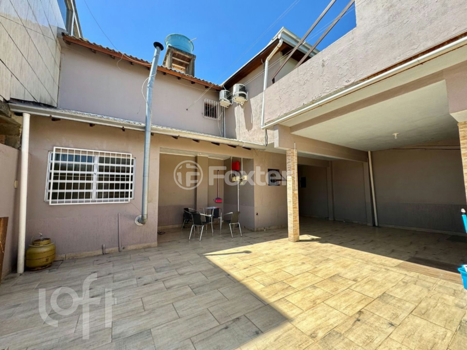 Casa à venda com 3 quartos, 231m² - Foto 11