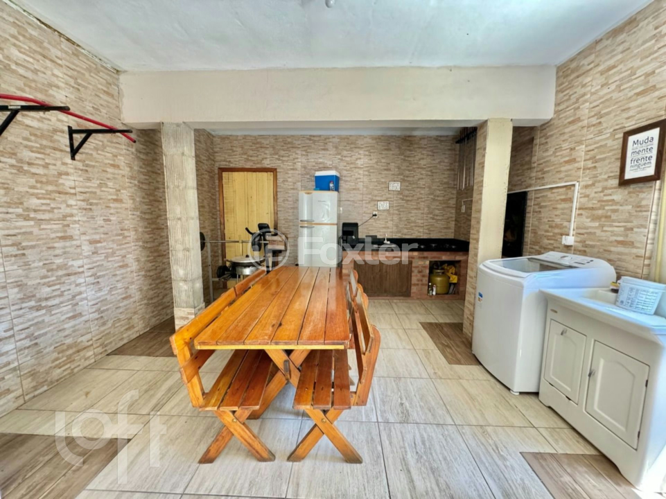 Casa à venda com 3 quartos, 231m² - Foto 31