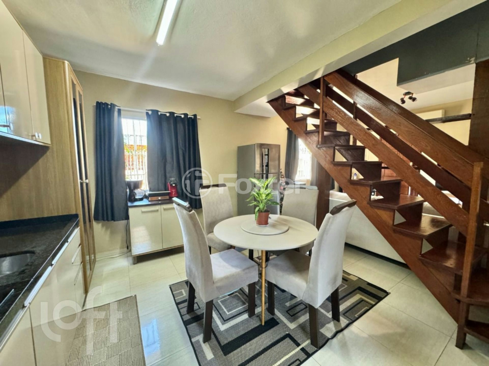 Casa à venda com 3 quartos, 231m² - Foto 7
