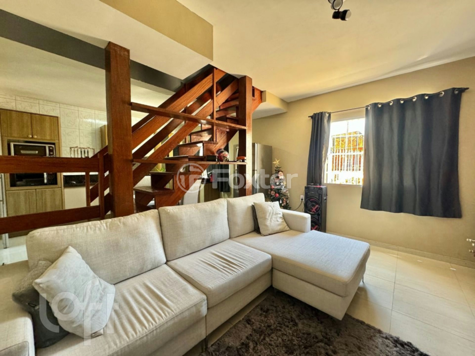 Casa à venda com 3 quartos, 231m² - Foto 5