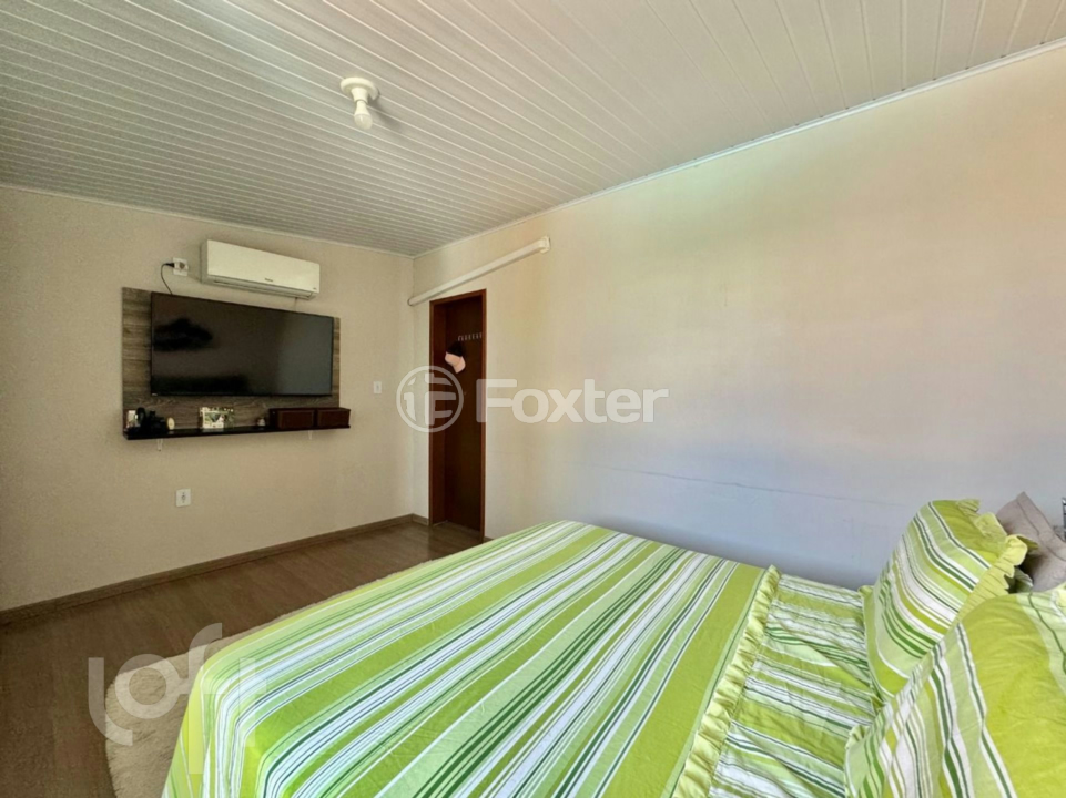 Casa à venda com 3 quartos, 231m² - Foto 18
