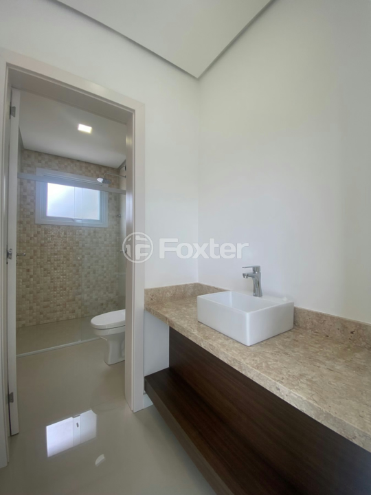 Casa de Condomínio à venda com 4 quartos, 295m² - Foto 38