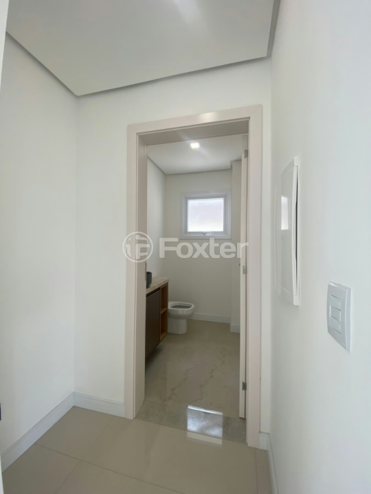 Casa de Condomínio à venda com 4 quartos, 295m² - Foto 10