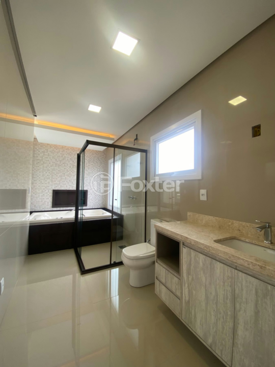 Casa de Condomínio à venda com 4 quartos, 295m² - Foto 17