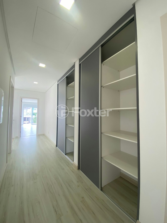 Casa de Condomínio à venda com 4 quartos, 295m² - Foto 20
