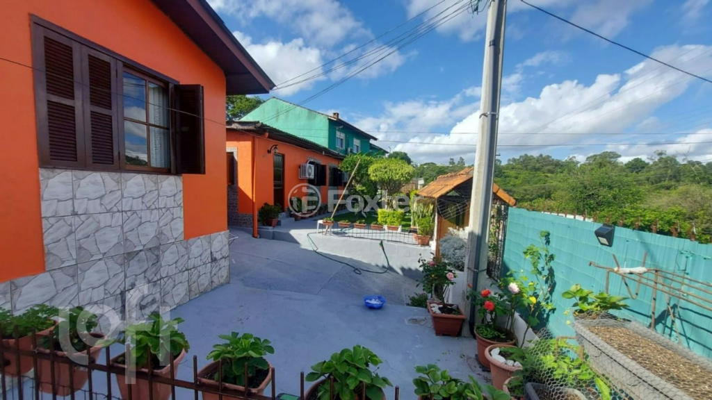 Casa à venda com 6 quartos, 183m² - Foto 5
