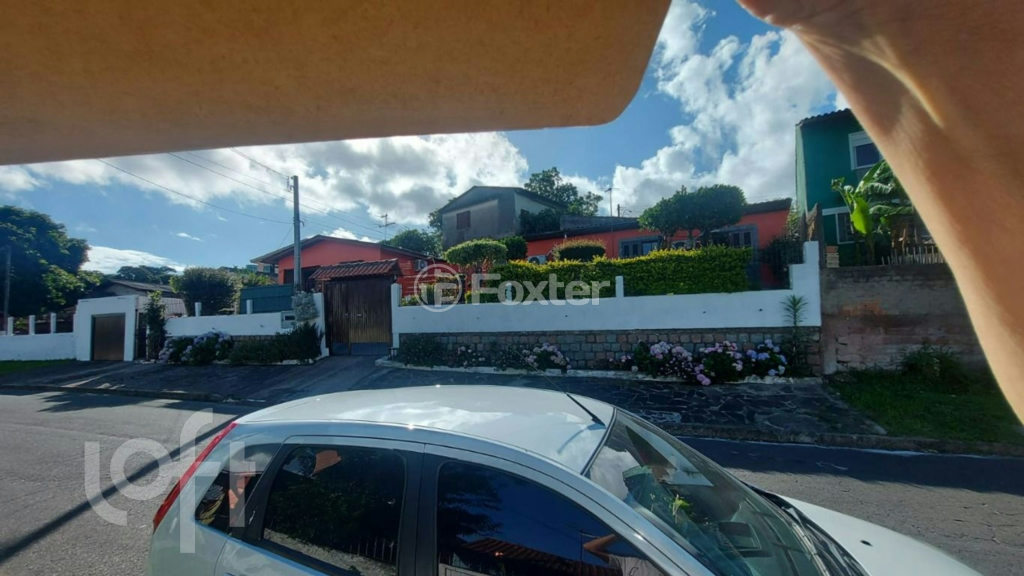 Casa à venda com 6 quartos, 183m² - Foto 4