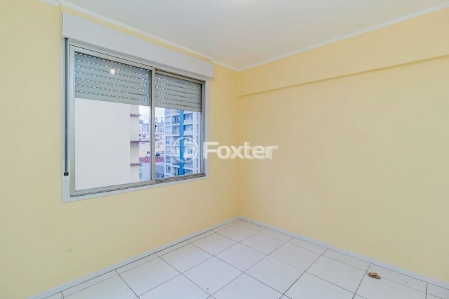 Apartamento à venda com 2 quartos, 65m² - Foto 2