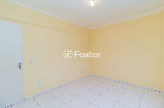 Apartamento à venda com 2 quartos, 65m² - Foto 1
