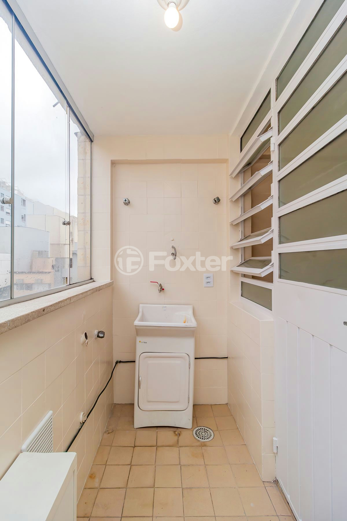 Apartamento à venda com 2 quartos, 72m² - Foto 24