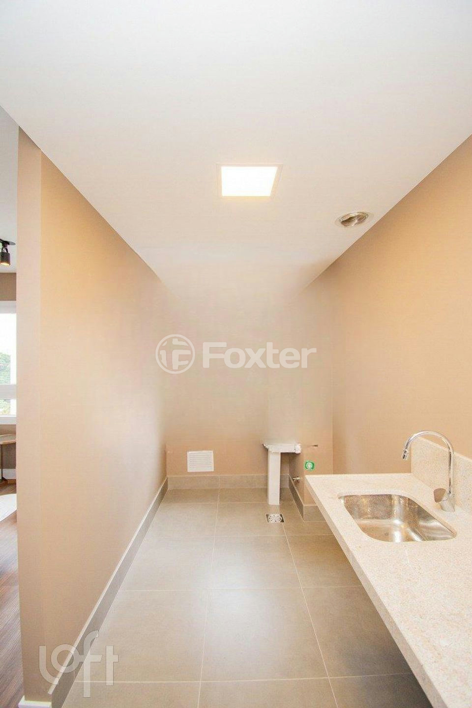 Apartamento à venda com 2 quartos, 56m² - Foto 3