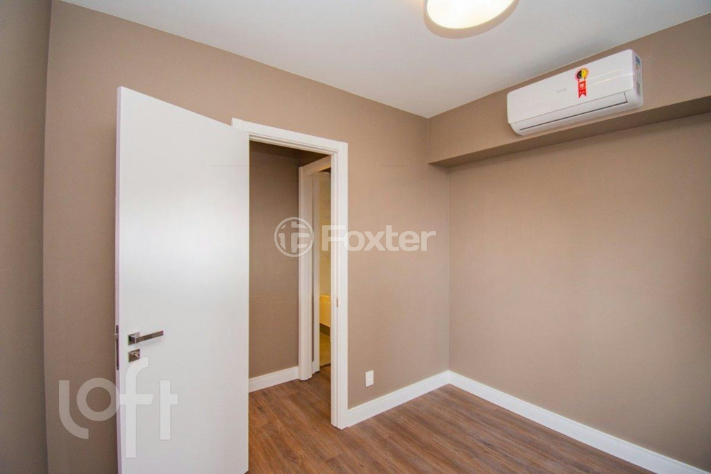 Apartamento à venda com 2 quartos, 56m² - Foto 11