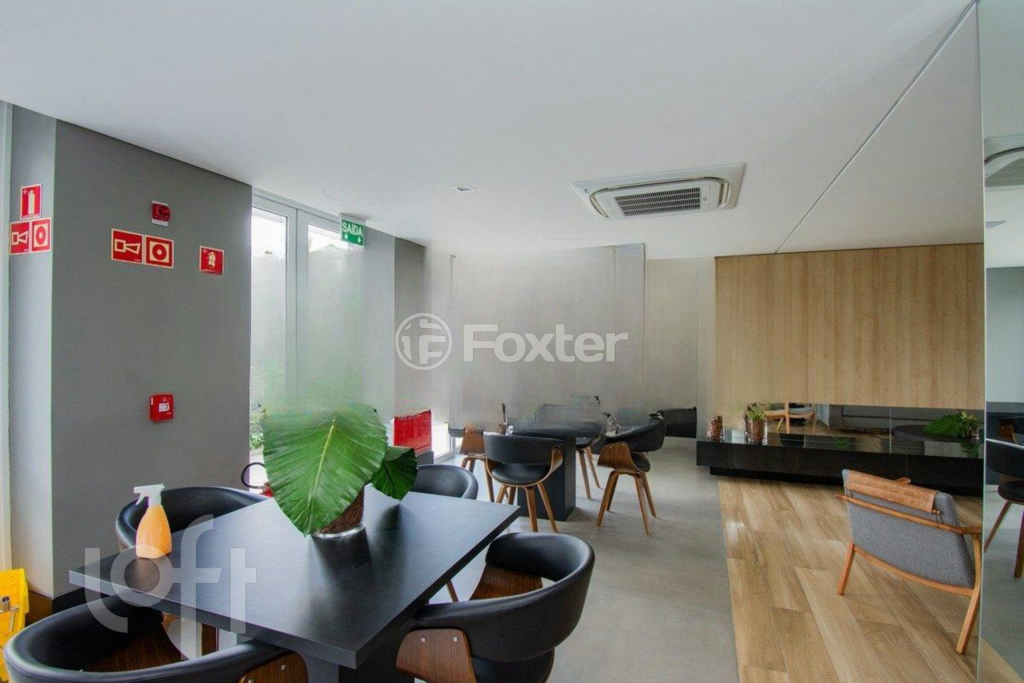 Apartamento à venda com 2 quartos, 56m² - Foto 26