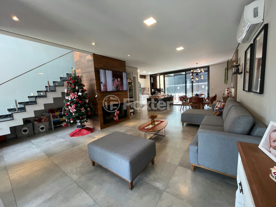 Casa de Condomínio à venda com 3 quartos, 141m² - Foto 4