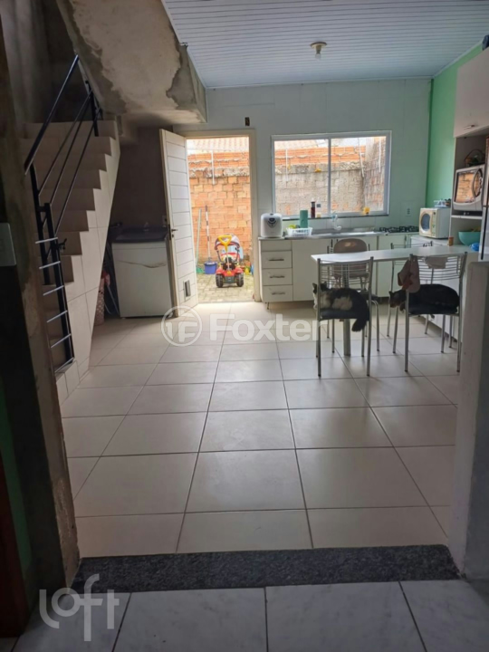 Casa à venda com 3 quartos, 85m² - Foto 3