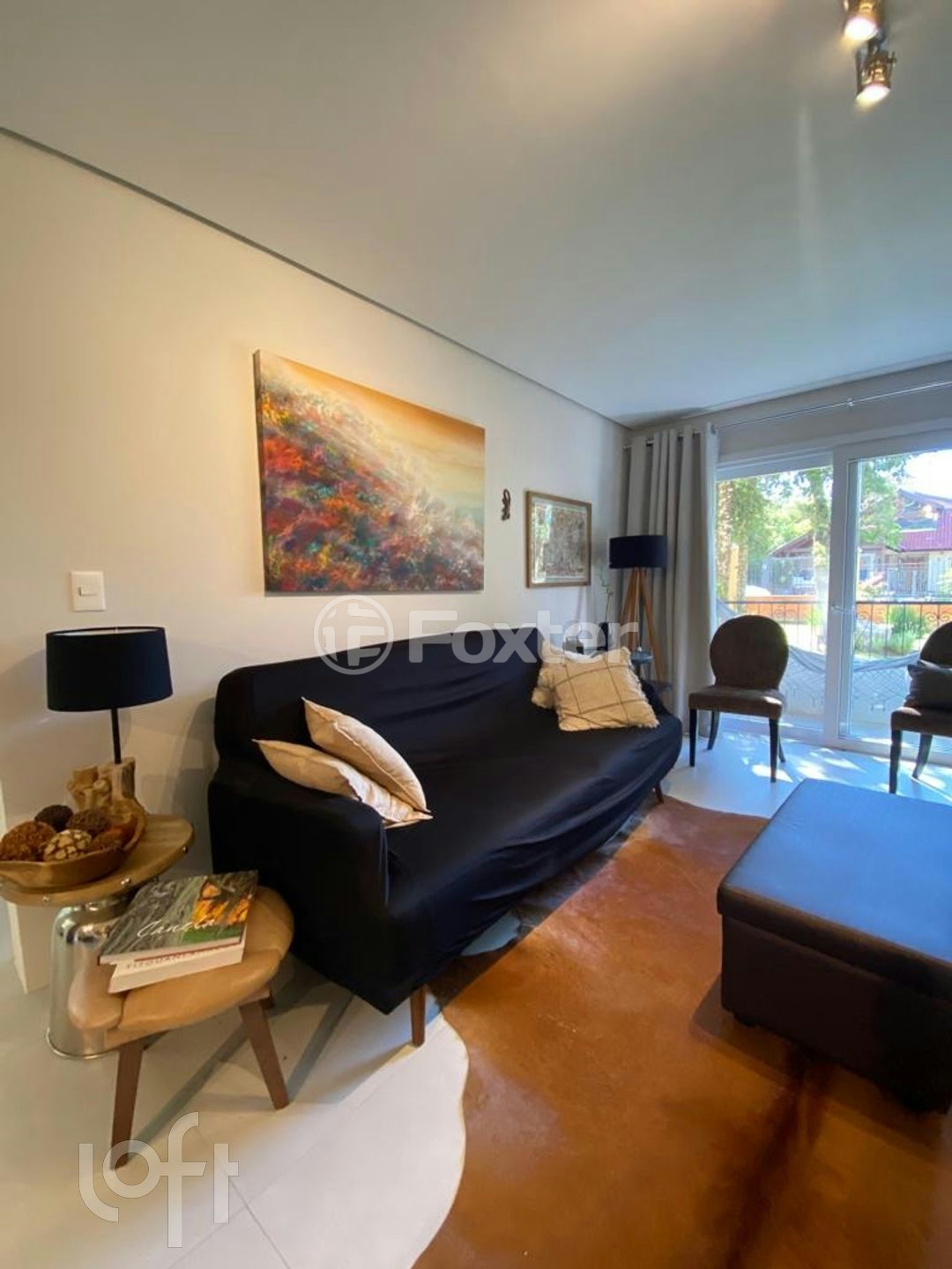 Apartamento à venda com 2 quartos, 74m² - Foto 2