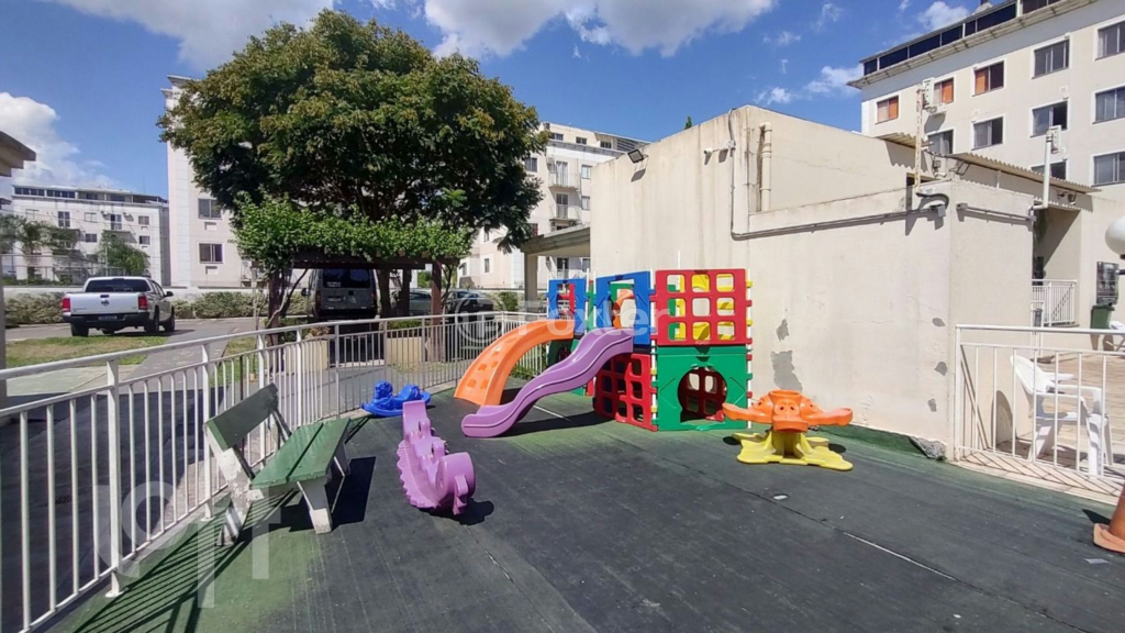 Apartamento à venda com 3 quartos, 51m² - Foto 27