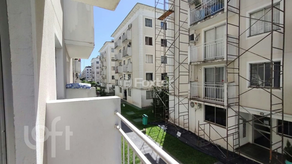 Apartamento à venda com 3 quartos, 51m² - Foto 12